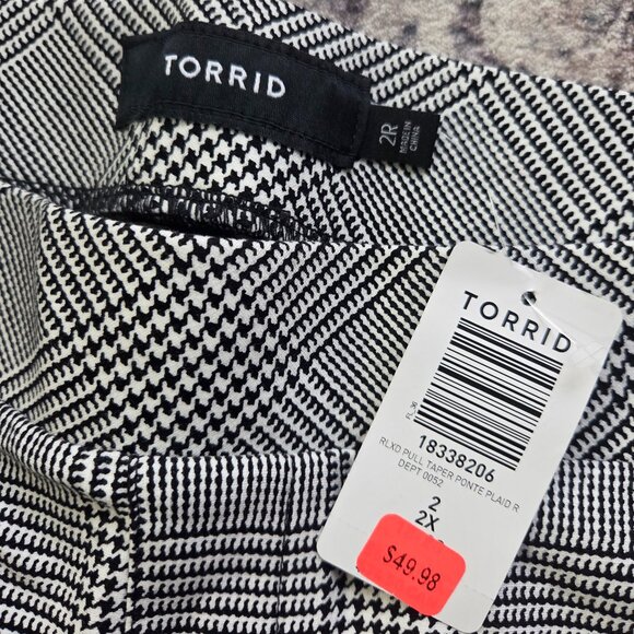Torrid Pull on Pants - Picture 2 of 3